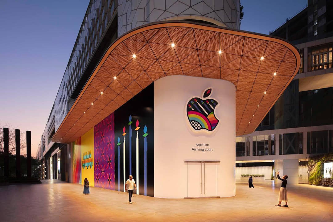 Apple Store - Jio World Drive, BKC - Mumbai