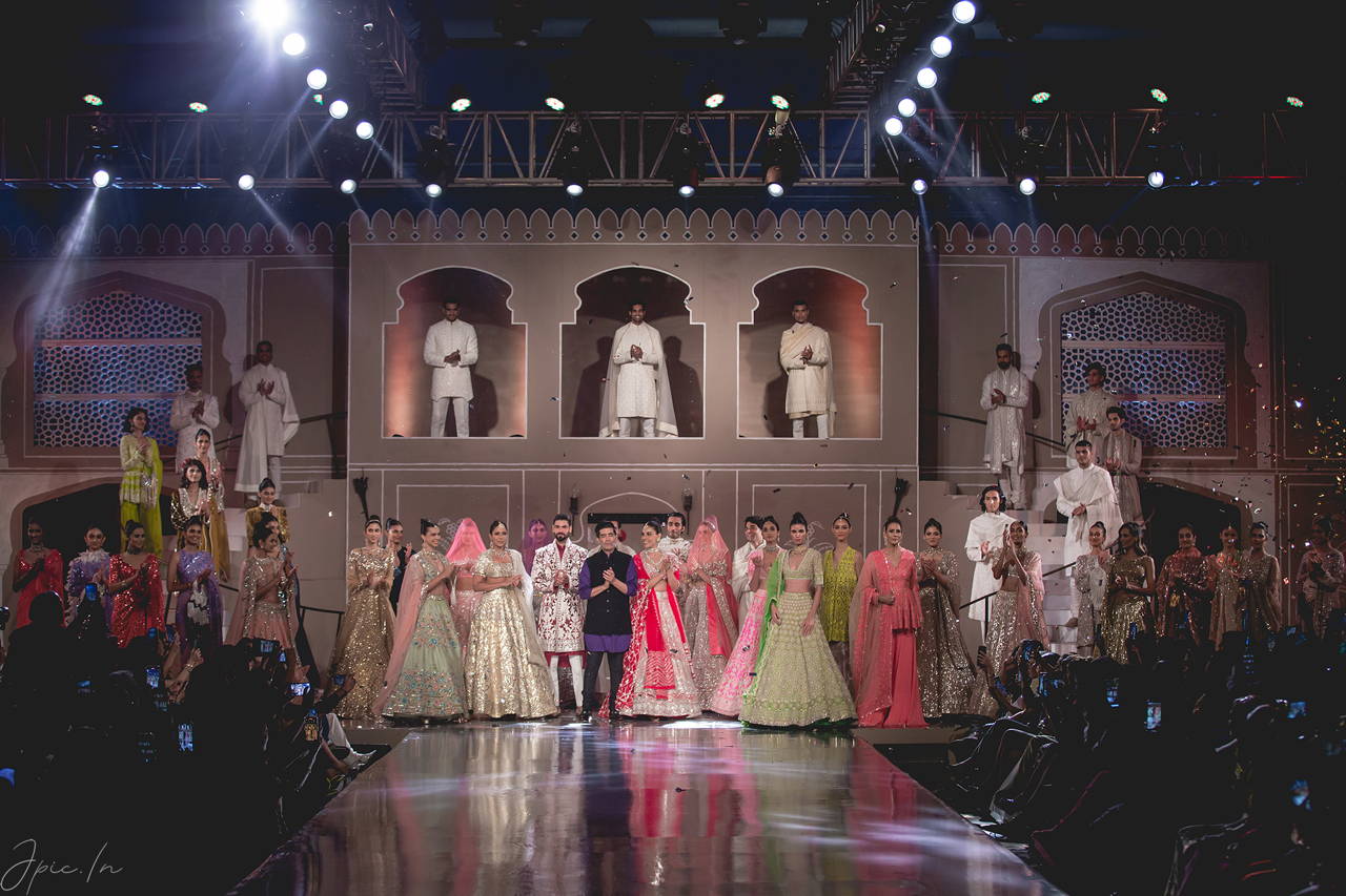 An Awe-Inspiring Evening With Manish Malhotra At Fairmont Jaipur