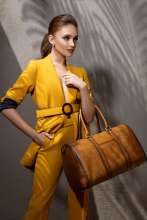 Da Milano leather engraved travel bag - Price on request